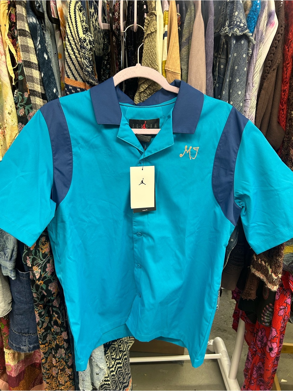 NWT Jordan Women's Button-Down Shirt (Aquatone/French Blue) XS